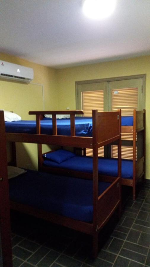 La Casa De Pedro Hostel Энкарнасьон Экстерьер фото