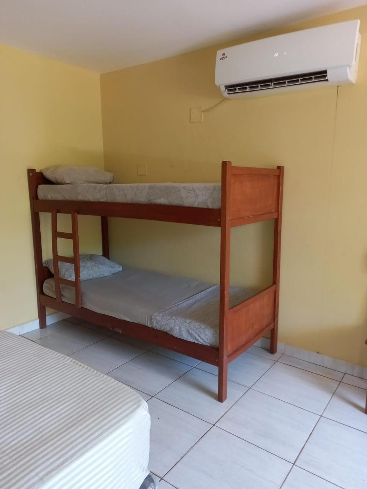 La Casa De Pedro Hostel Энкарнасьон Экстерьер фото